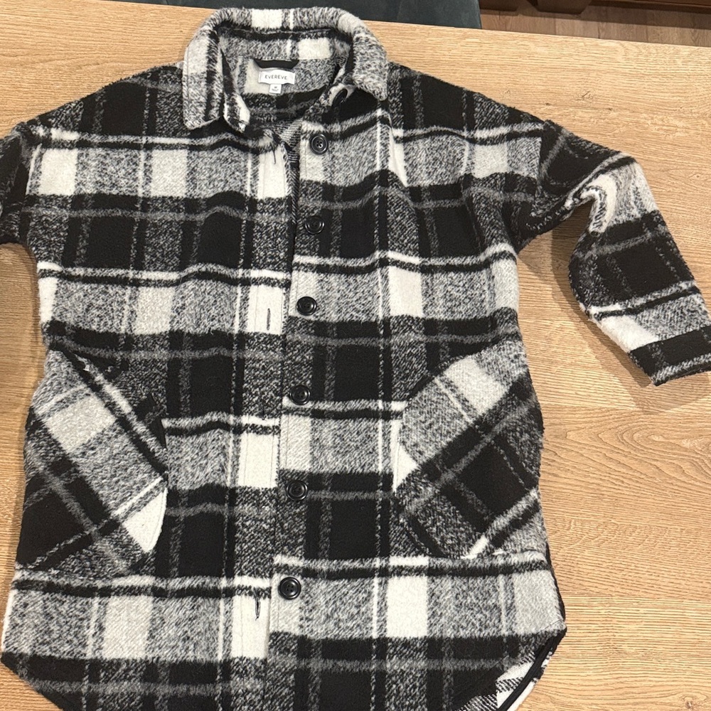 Evereve Monochrome Plaid Shacket